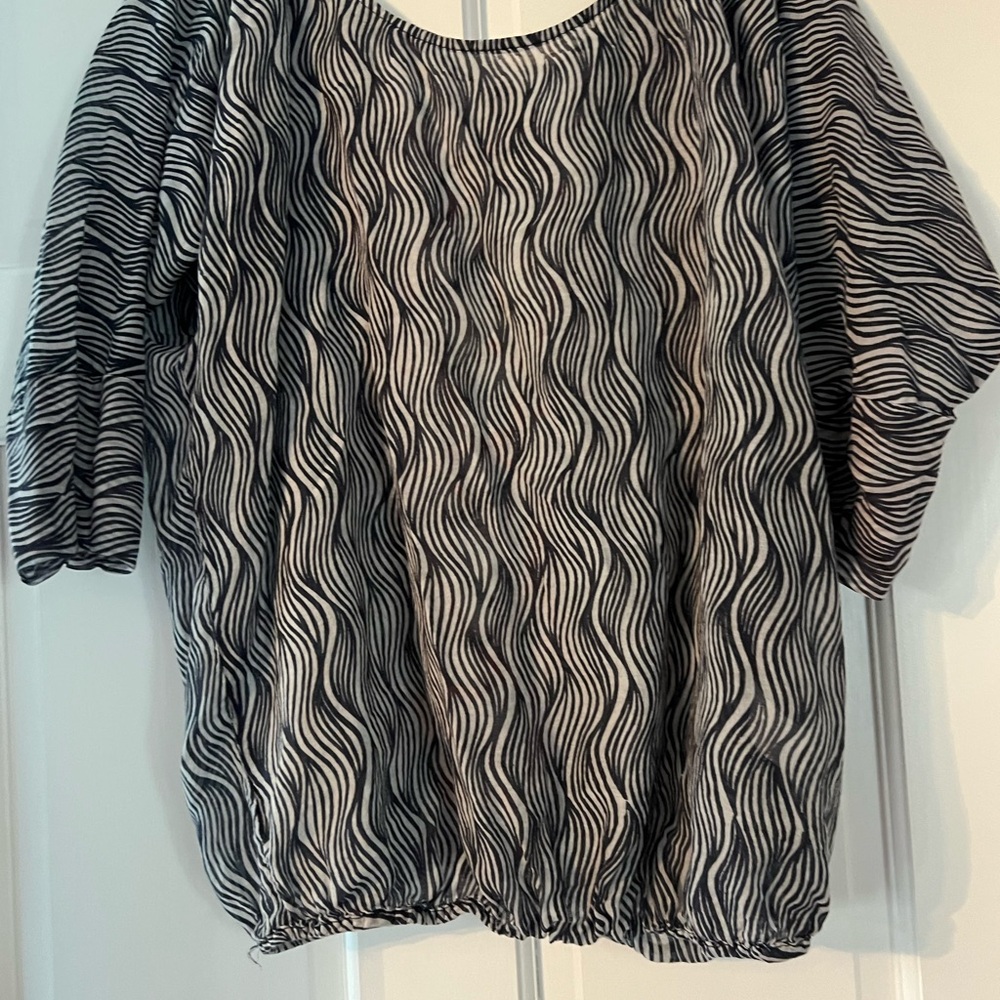 Blue and White Women's Top